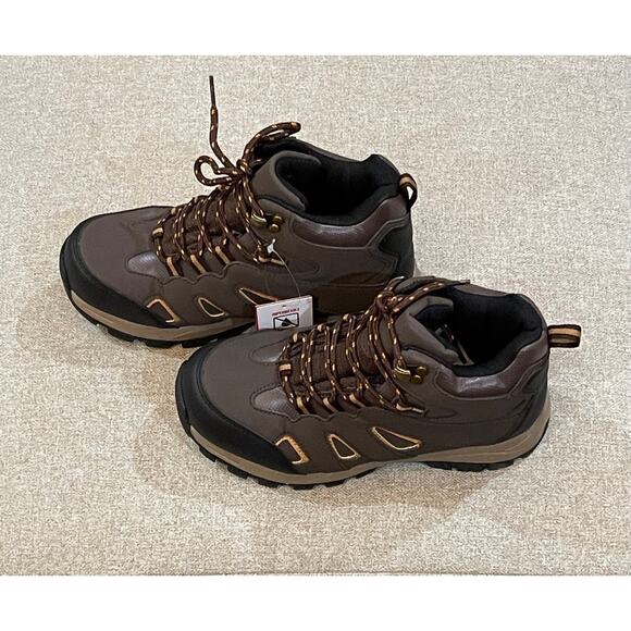 NWT Deer Stags Boy's Drew Hiker Boot Size 5 - Picture 2 of 10